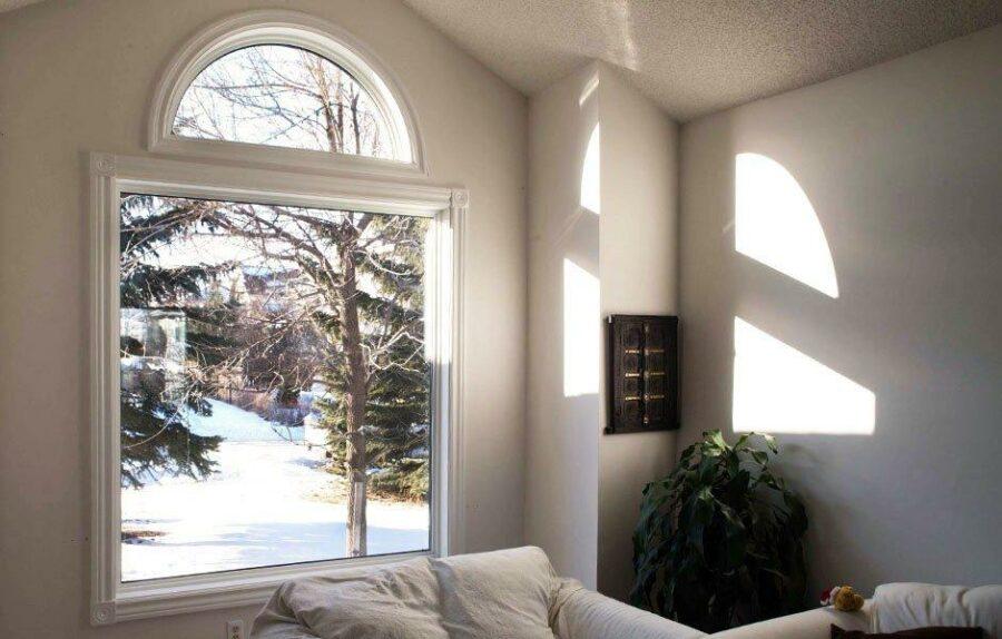 Windows Calgary Comparison Lux Windows vs Gienow Windows