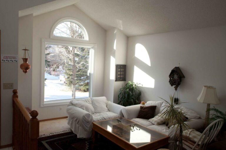 Windows Calgary Comparison Lux Windows vs Gienow Windows