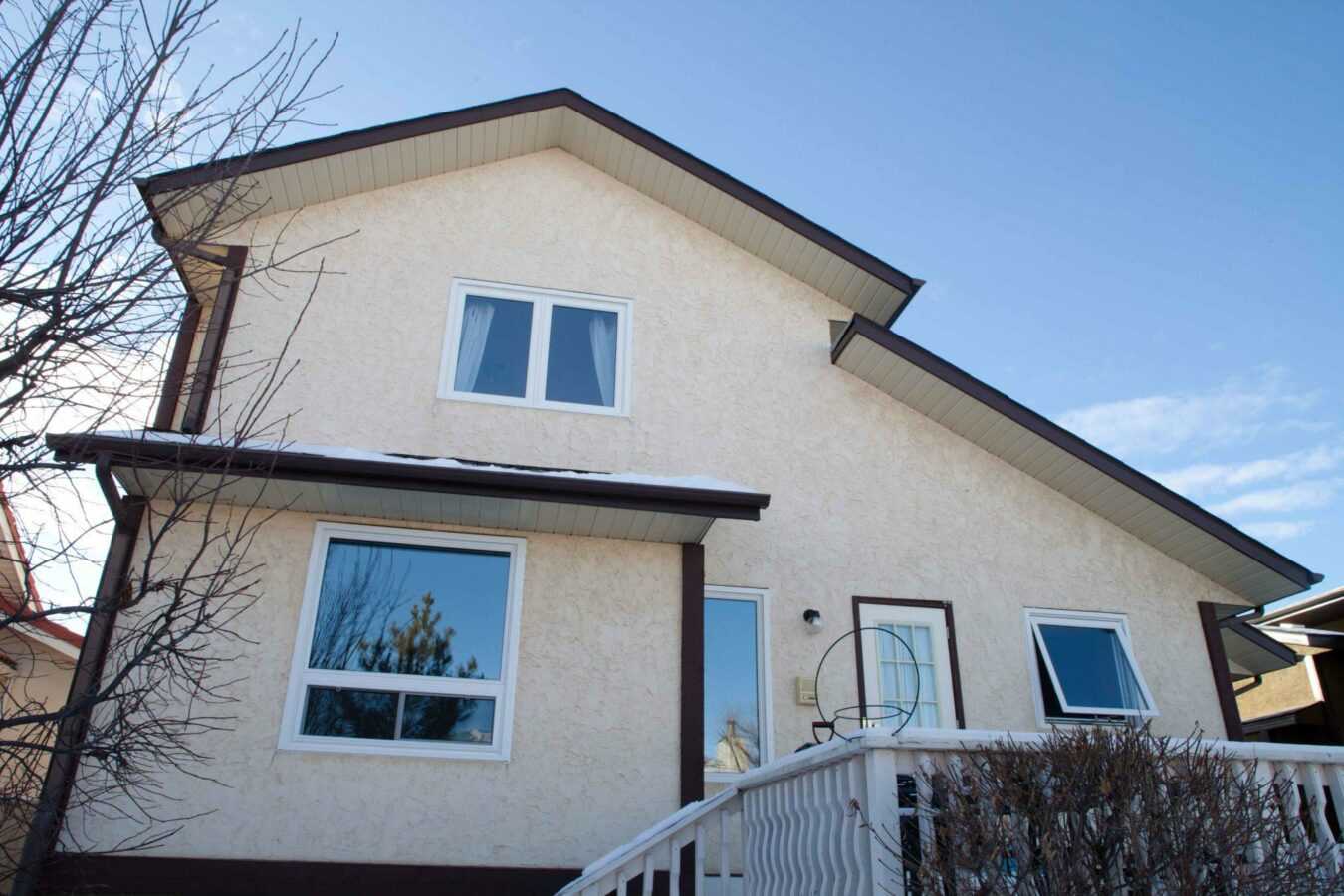 Calgary Window Companies Review Cossins Windows vs. Lux Windows