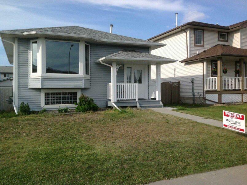 Edmonton Window Companies Durabuilt vs. Lux Windows Ecoline Windows