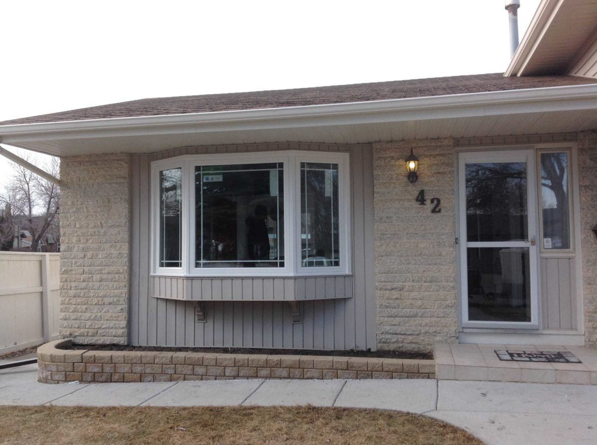 winnipeg bay windows for living room