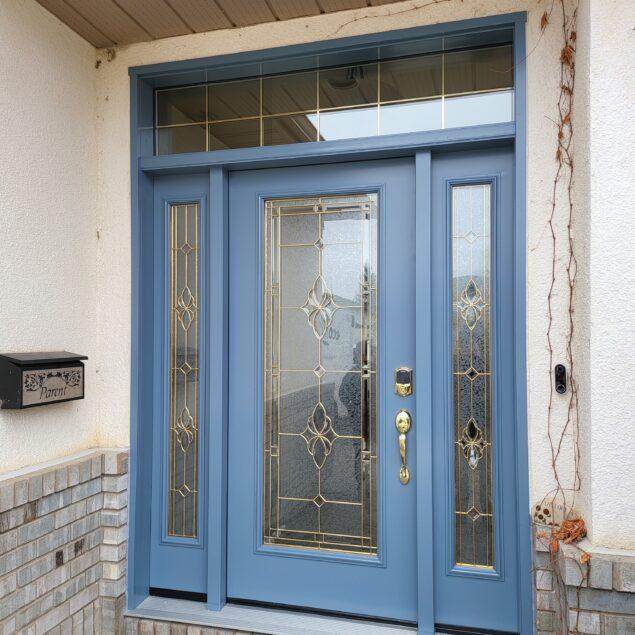 Entry Door with two Sidelight