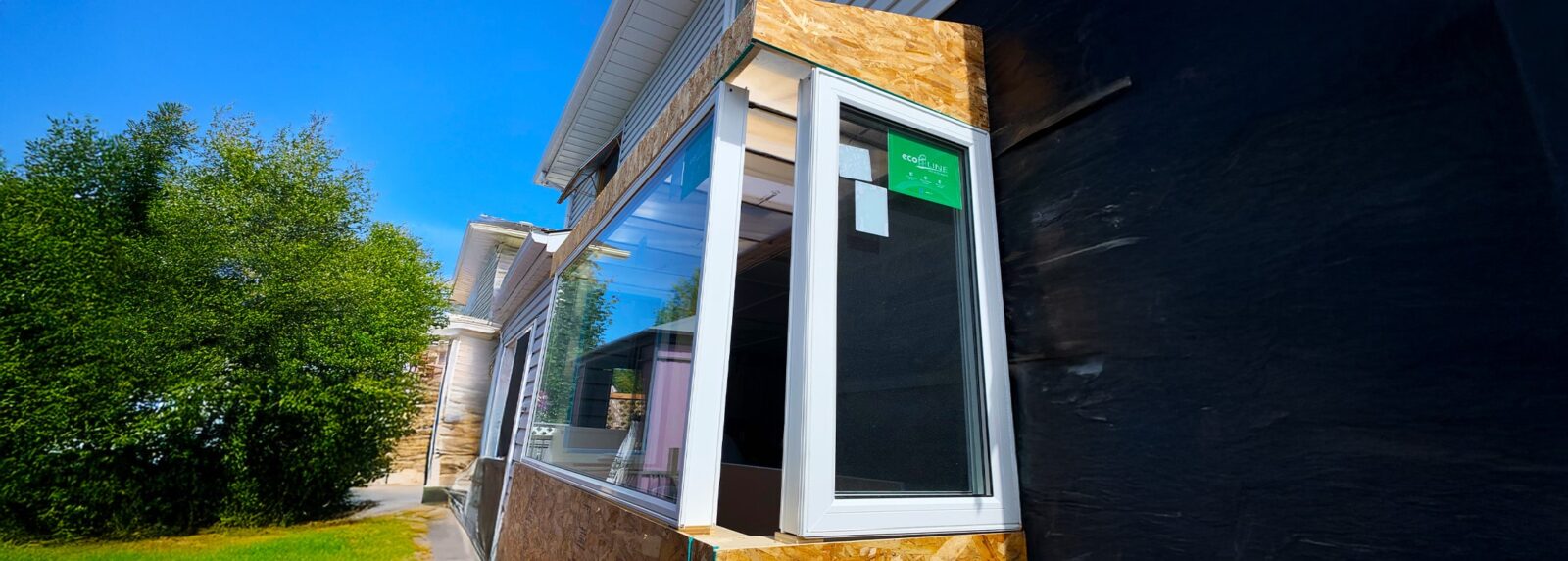 Interior vs Exterior Windows Installation 2-min