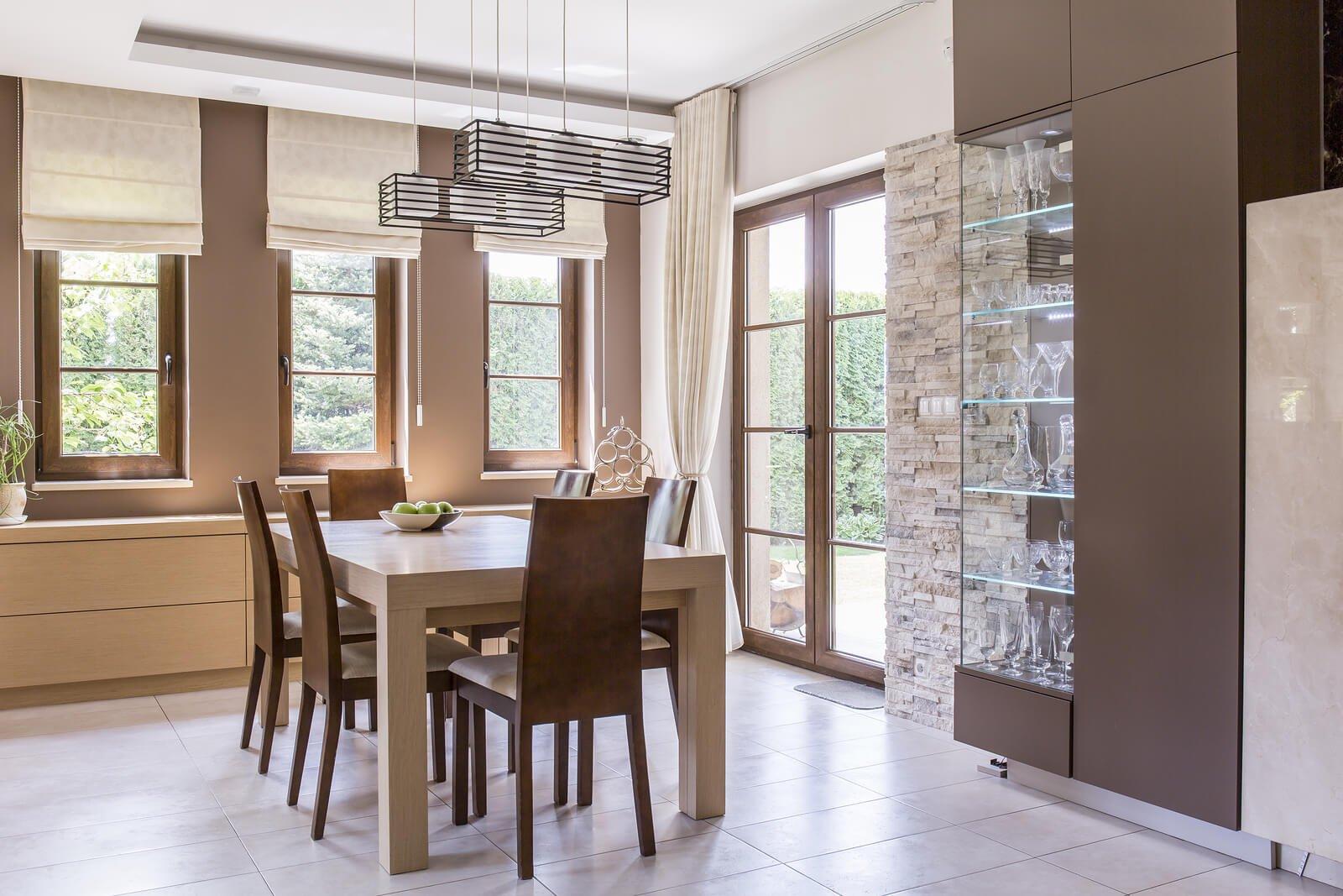 Variety of Window Treatments For Your New Vinyl Windows